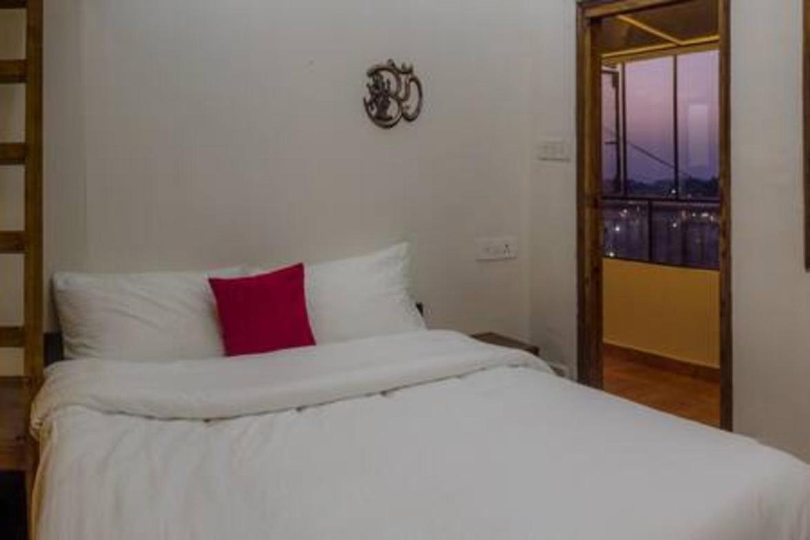 Cottage On Mall Road By Kalawati Homes Shimla Exterior foto